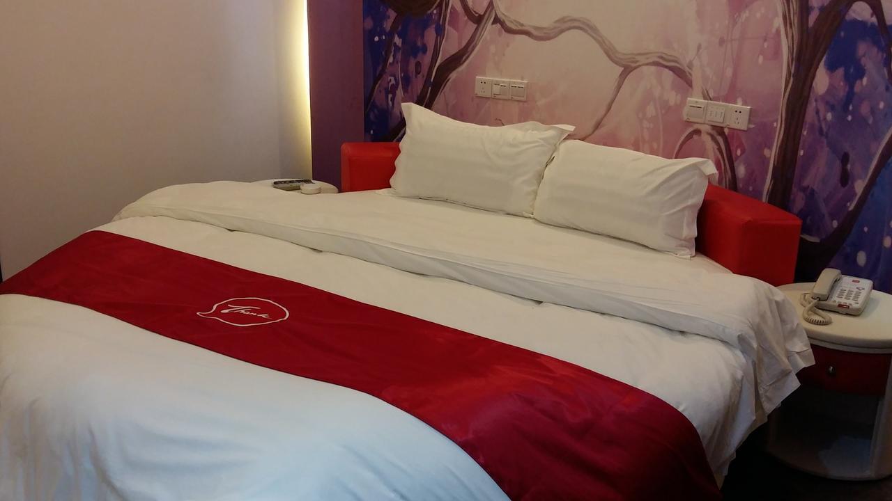 Thank Inn Chain Hotel Guizhou Zunyi Huichuan District Huichuan Avenue Extérieur photo